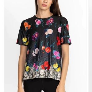 Johnny Was Rose Lace Cross Back Active Tee XS